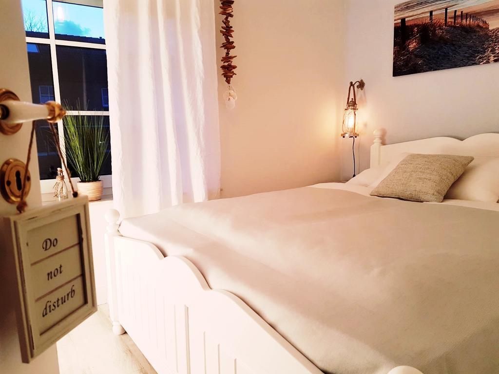 Strandgut - Das Appartement เชินฮาเกน ภายนอก รูปภาพ
